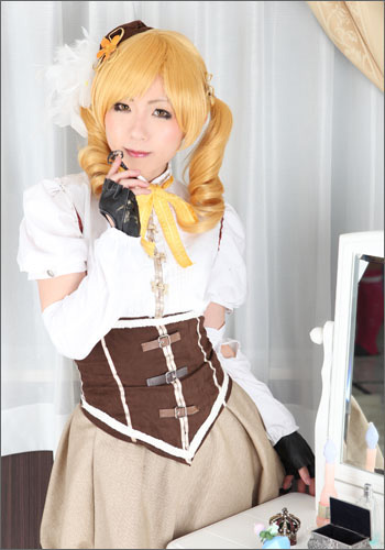 魔法少女 まどか☆マギカ 巴 マミ 風 風 ウィッグ